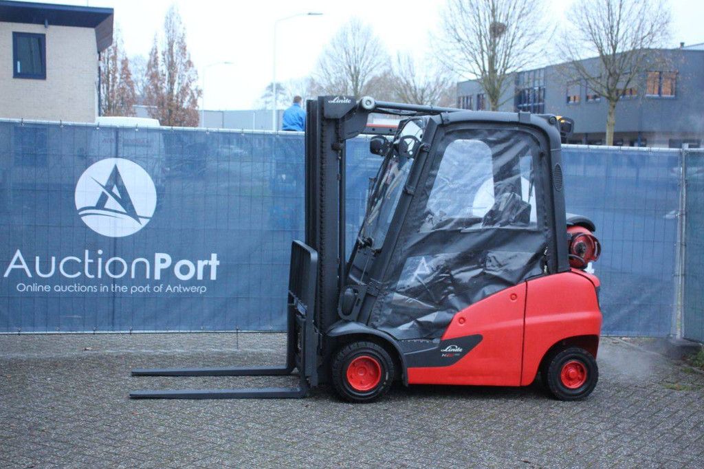 Forklift Linde H20T-01 LPG 2000kg 6.8m 2018