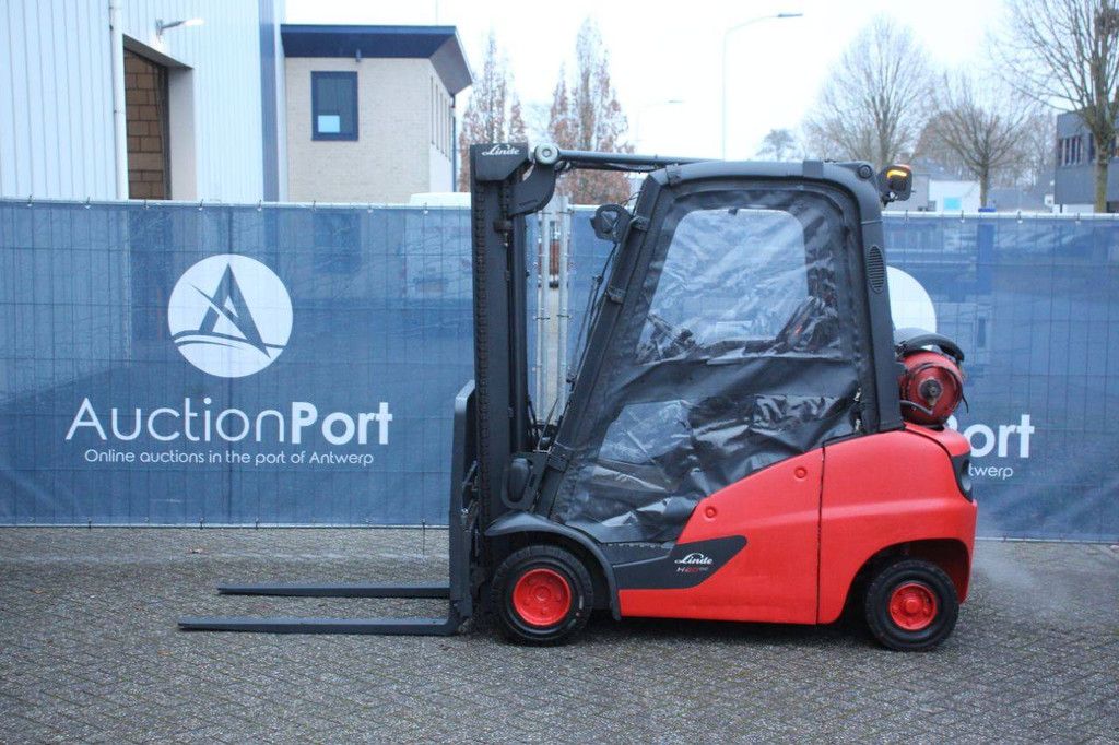 Forklift Linde H20T-01 LPG 2000kg 6.8m 2018