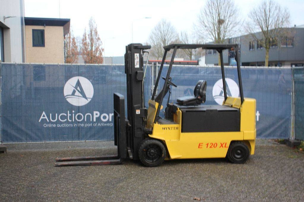 Hyster E120XL Electric Forklift 4550kg 4.6m 2000