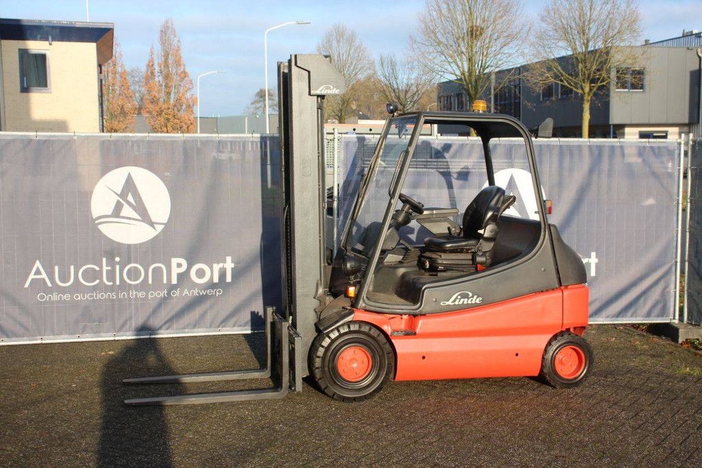 Forklift Linde E25/03 Electric 2500kg 2008