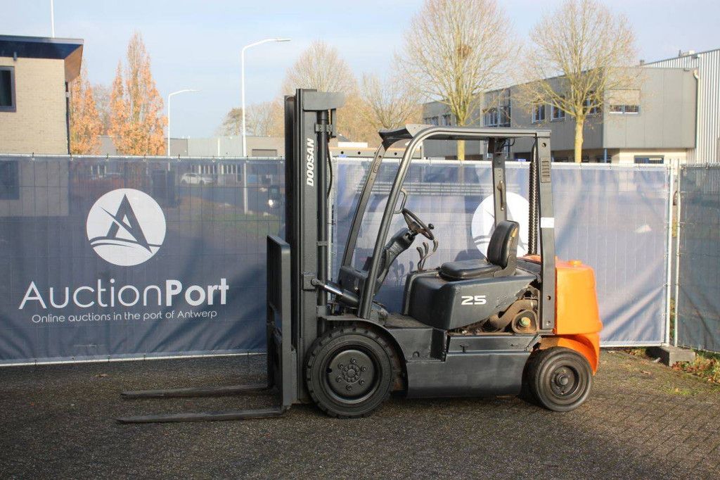 Heftruck Doosan D23S-3 Diesel 2500kg 3.5m 2011