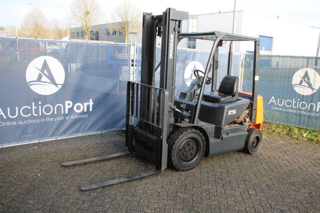 Heftruck Doosan D23S-3 Diesel 2500kg 3.5m 2011