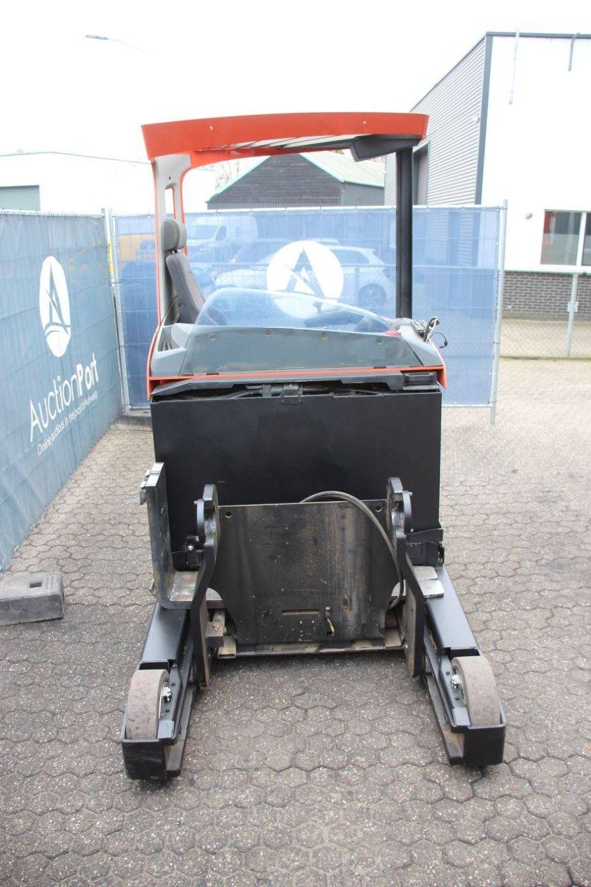 Reach truck Toyota RRE180 Electric 1800kg 2017