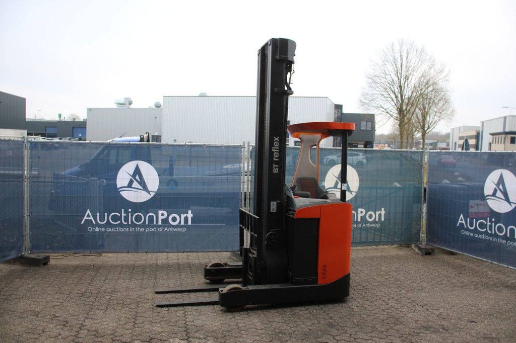 Reach truck BT RRE140 Electric 1400kg 2010