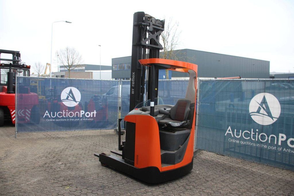 Reach truck BT RRE140 Electric 1400kg 2010