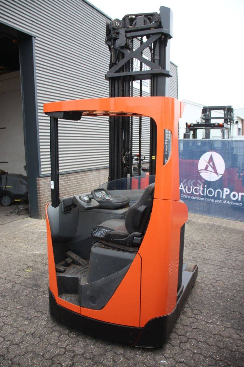 Reach truck BT RRE140 Electric 1400kg 2010