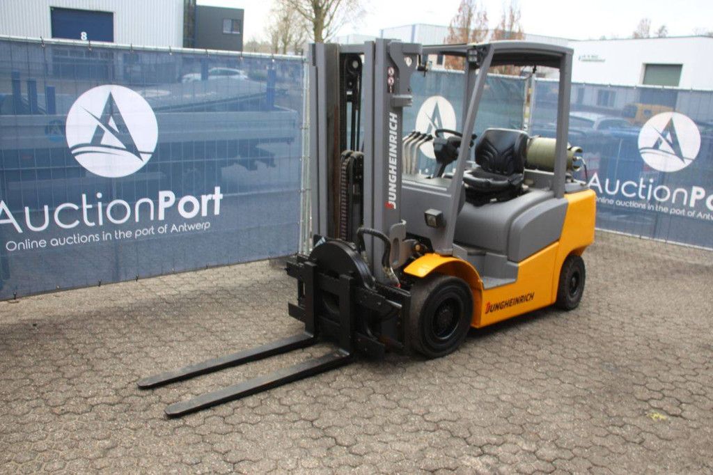 Forklift Jungheinrich TFG 425 LPG 2500kg 4.4m