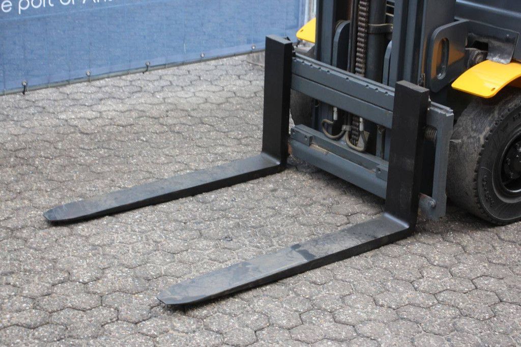 Forklift Jungheinrich TFG 320 LPG