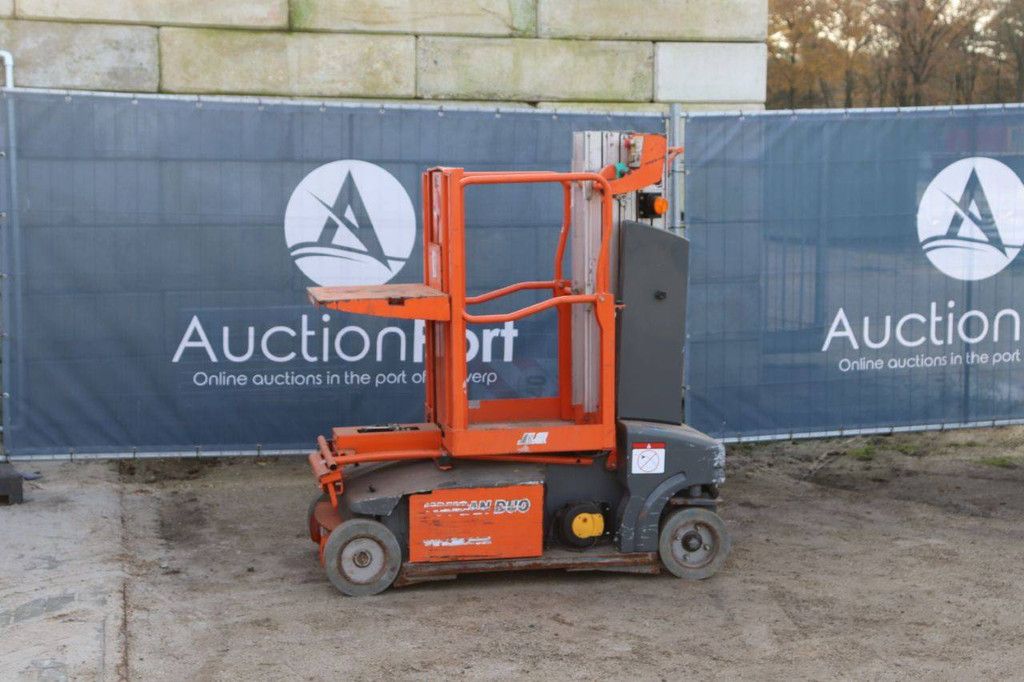 JLG TOUCAN DUO Electric Mast Lift 6m 2017