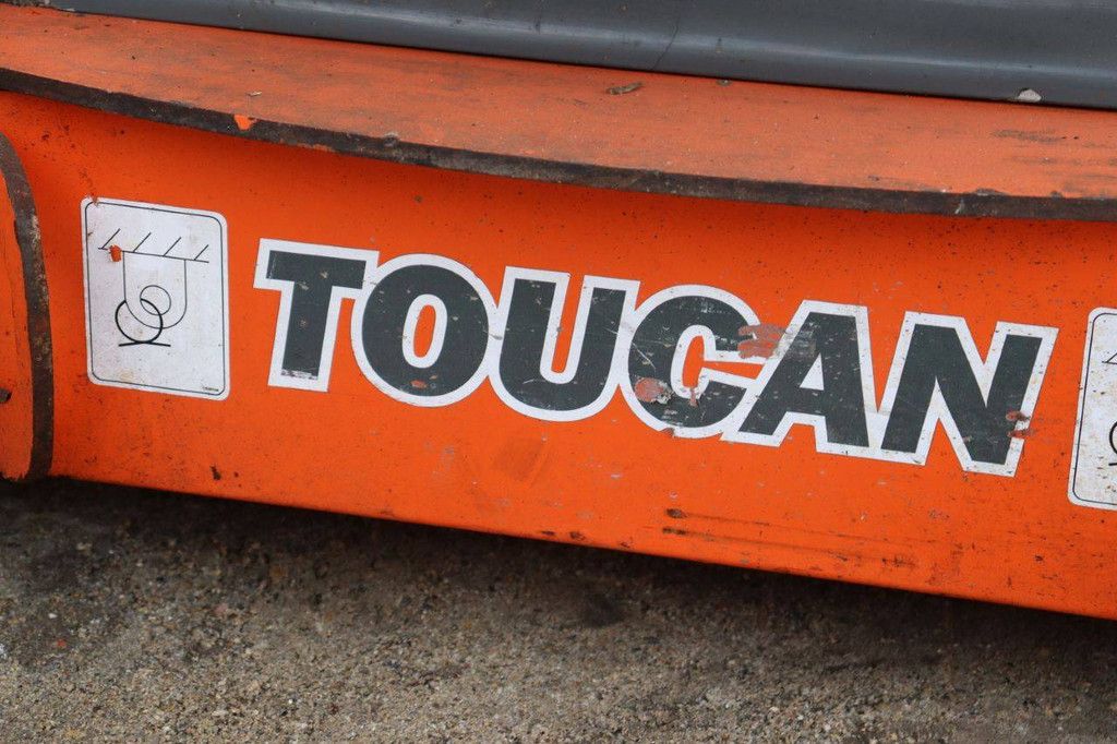 JLG TOUCAN DUO Electric Mast Lift 6m 2017