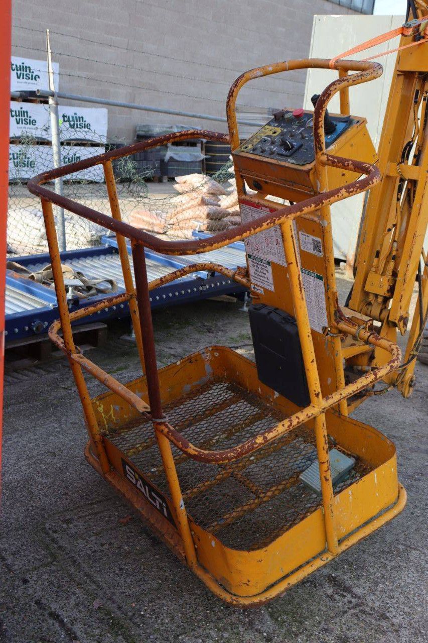 Genie Z-30/20N Electric Articulating Boom Lift 11.14m 1998