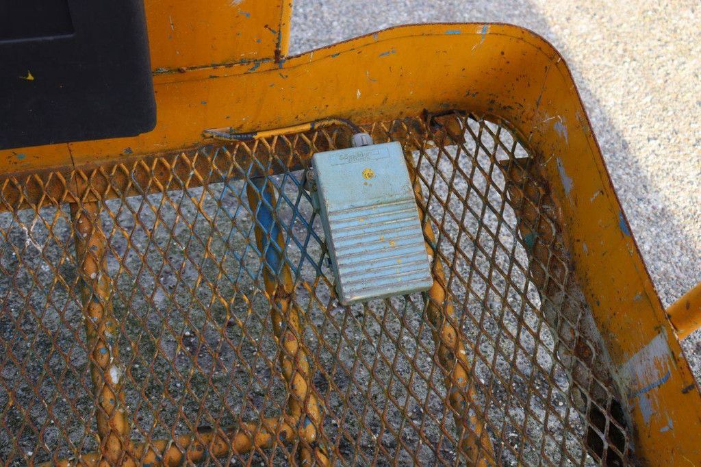 Genie Z-30/20N Electric Articulating Boom Lift 11.14m 1998