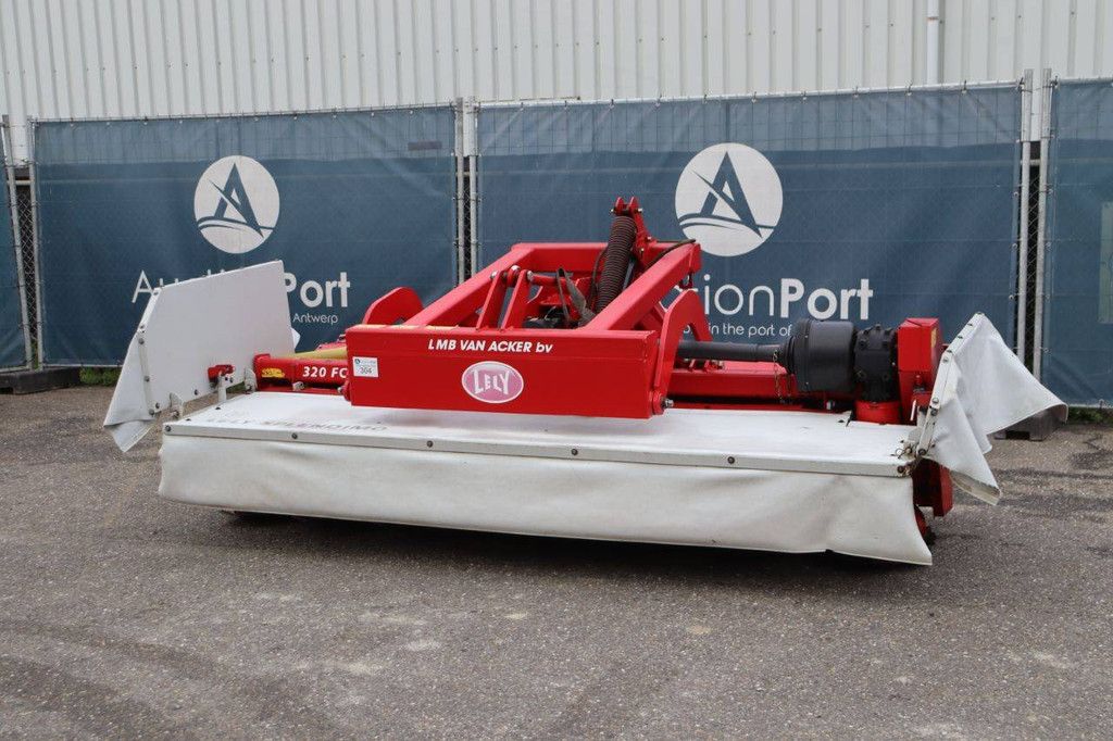 Disc mower Lely 320 FC 2014