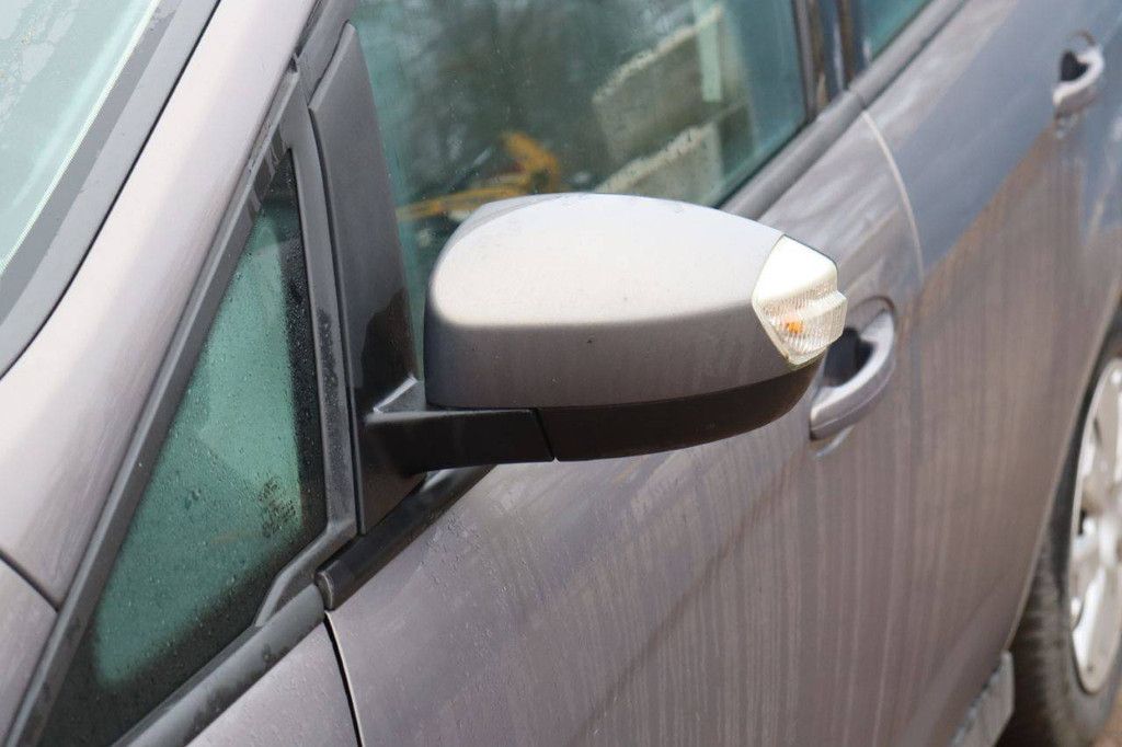 Ford C-MAX Petrol Station Wagon 2014