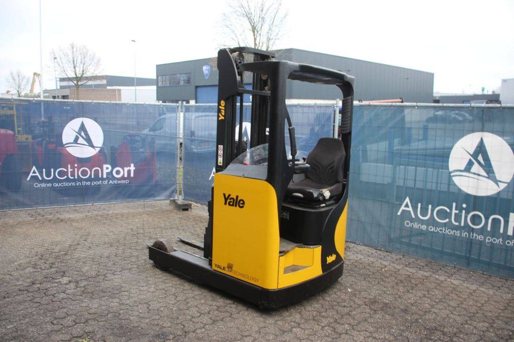Reach truck Yale MR16 Electric 1600kg 2009