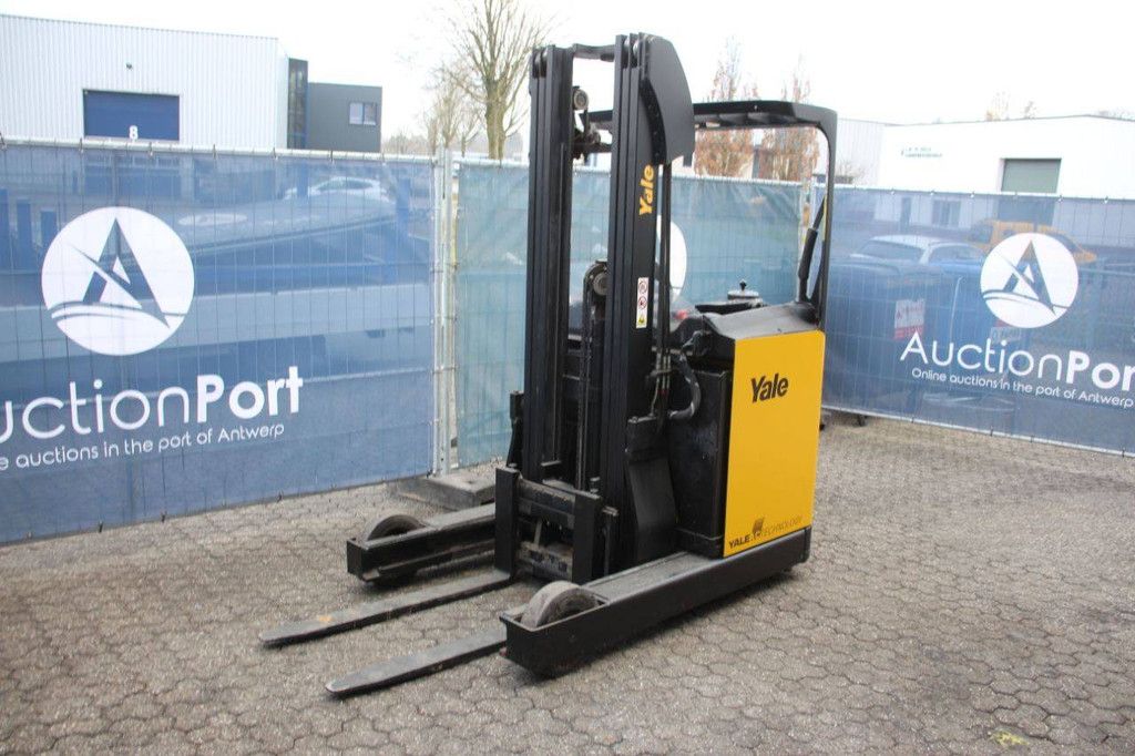 Reach truck Yale MR16 Electric 1600kg 2009