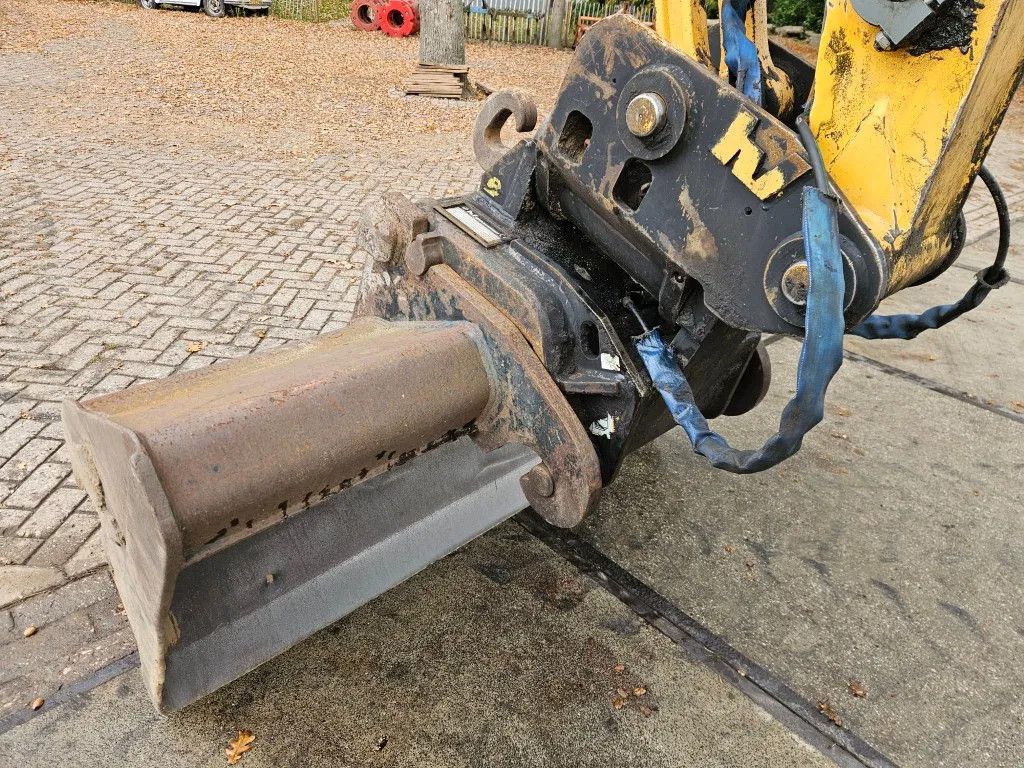 Liebherr A 314 mobiele graafmachine bandenkraan mobil bagger