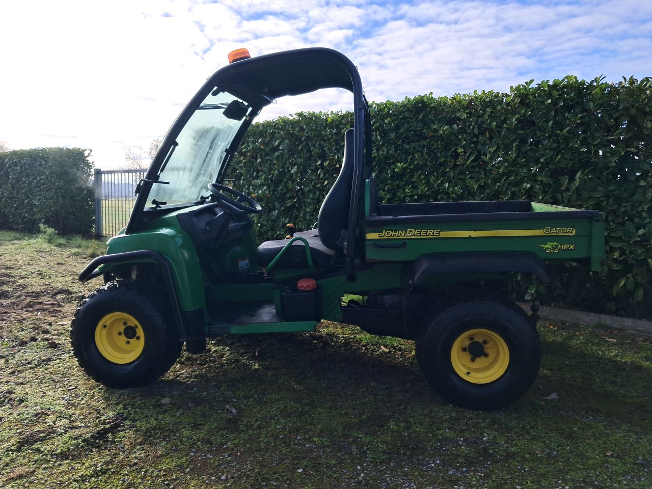 John Deere HPX / Gator / Diesel / 4 x 4 / Yanmar