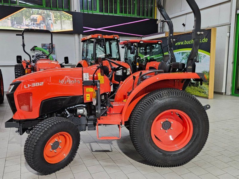Kubota L1-382 D