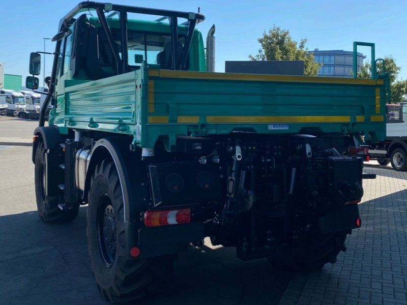 Mercedes-Benz Unimog U530
