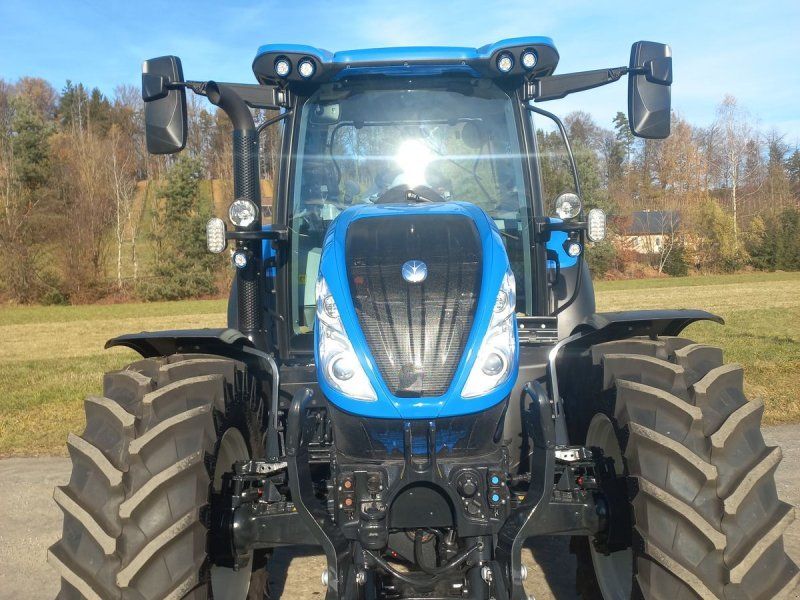 New Holland T5.110 Auto Command (Stage V)
