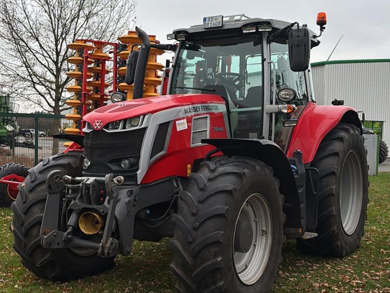 Massey Ferguson 7S 180