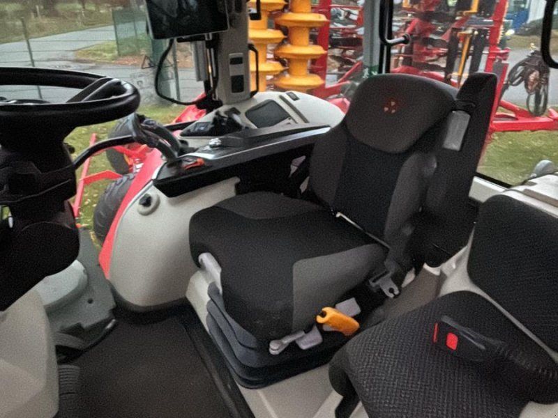 Massey Ferguson 7S 180