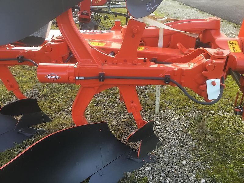 Kuhn VM 123 4E/H 102