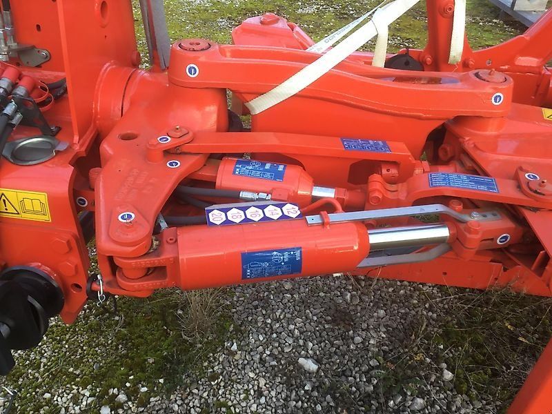 Kuhn VM 123 4E/H 102