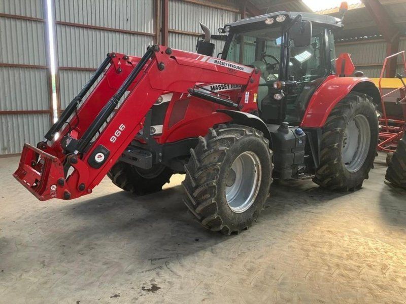 Massey Ferguson 7614 + Frontlader
