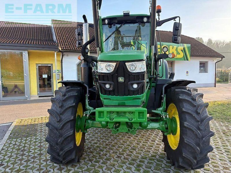 John Deere 6120m