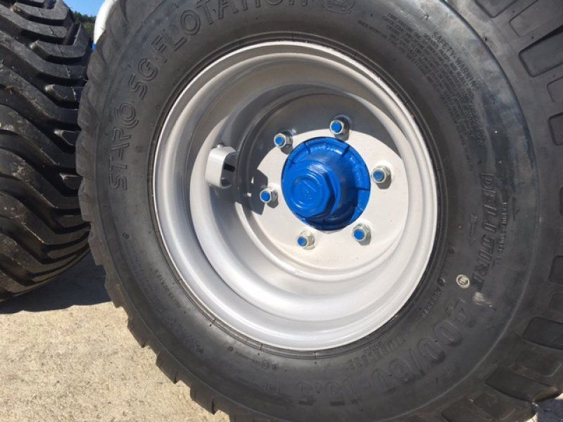 Scandic ST-8 10,5t 7,1m Kran 600kg Hubkraft Druckluft