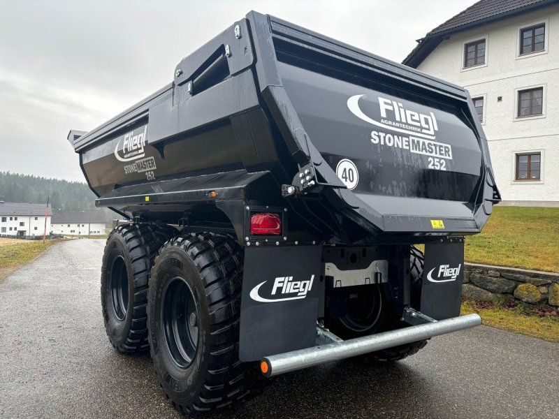 Fliegl Stone Master 252 Profi