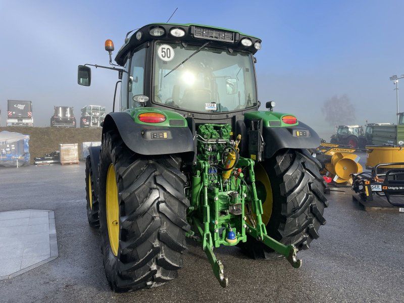 John Deere 6130R
