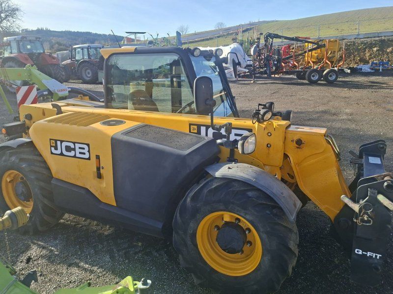 JCB 525-60 AGRI PLUS