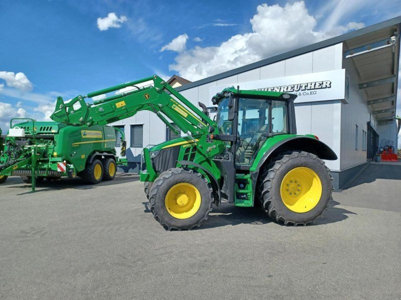 John Deere 6100M