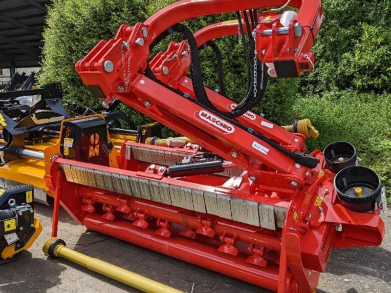 Maschio Giraffa XL 210 SE