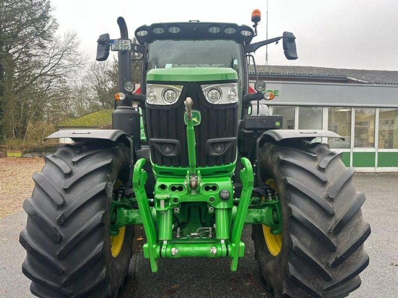 John Deere 6R195