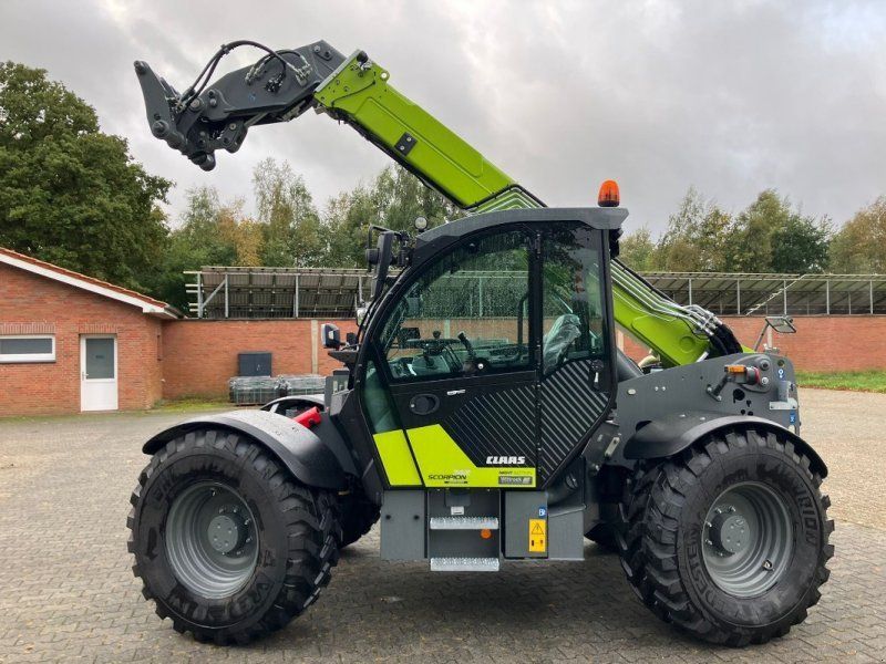 Claas Scorpion 742 NE