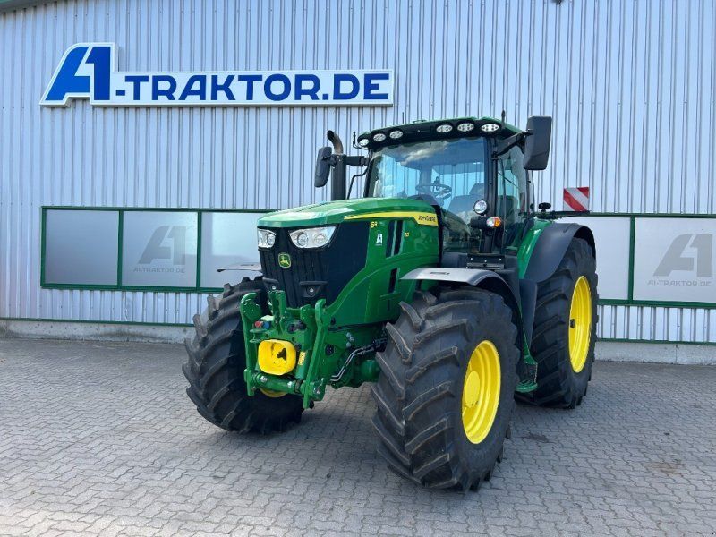 John Deere 6R 215