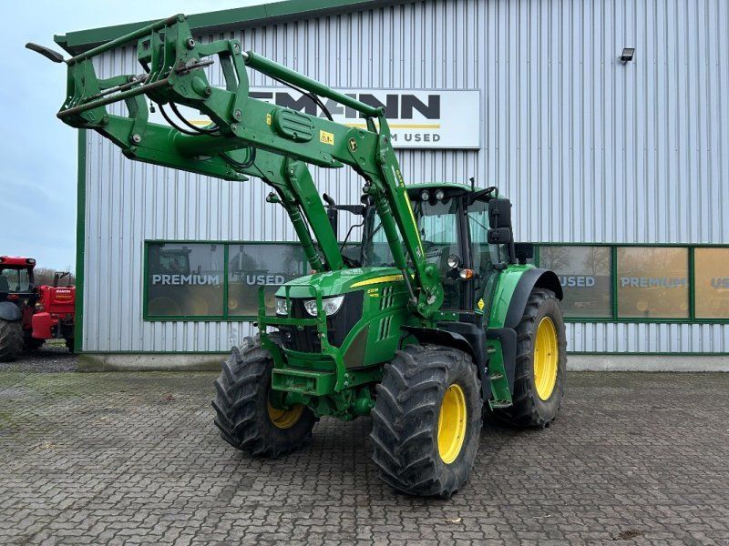John Deere 6120M