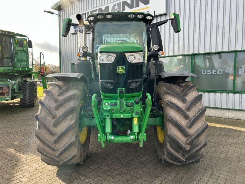 John Deere 6R 250 **MIETRÜCKLÄUFER**