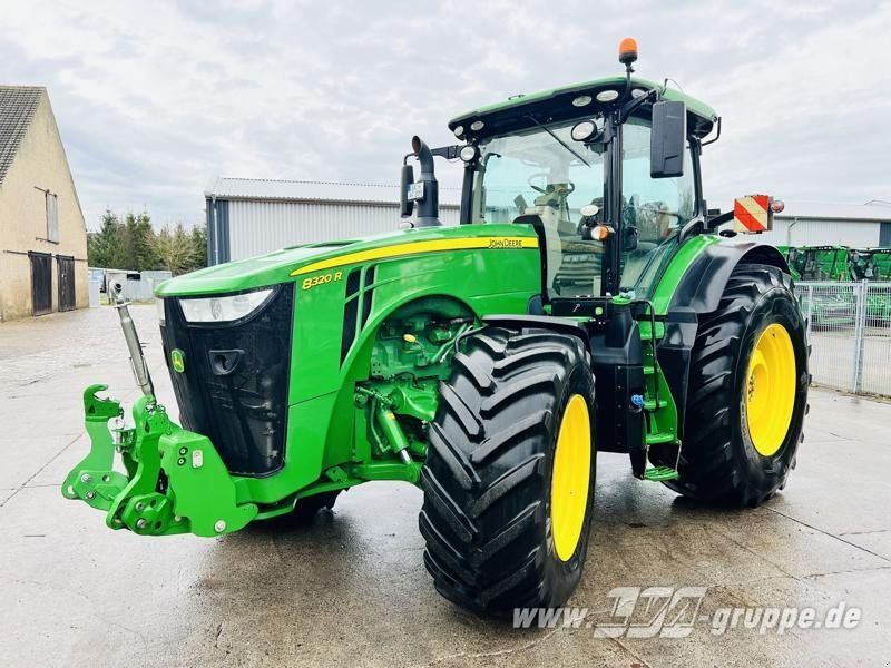 John Deere 8320R Premium Edition