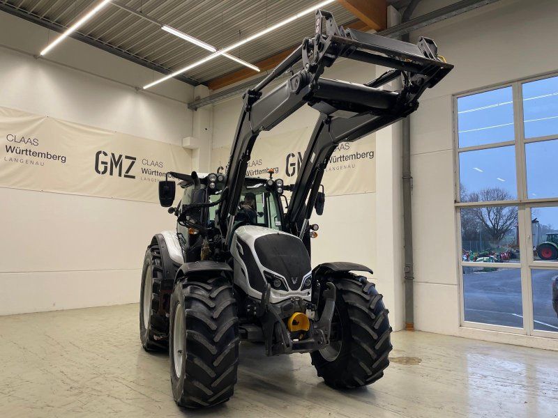 Valtra N154