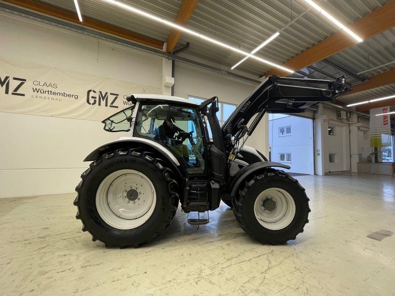 Valtra N154