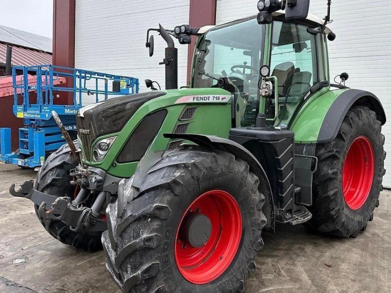 Fendt 718 SCR Profi