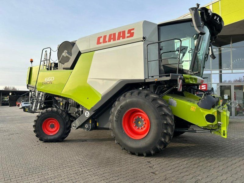 Claas Trion 660