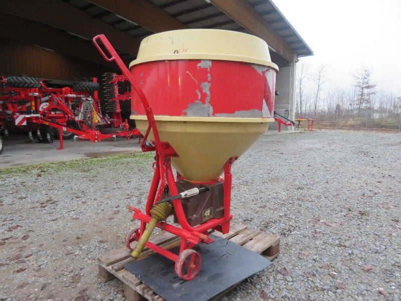 Vicon Pendeldüngerstreuer