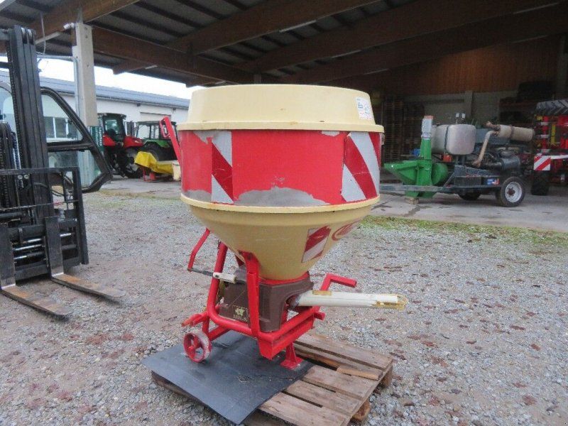 Vicon Pendeldüngerstreuer