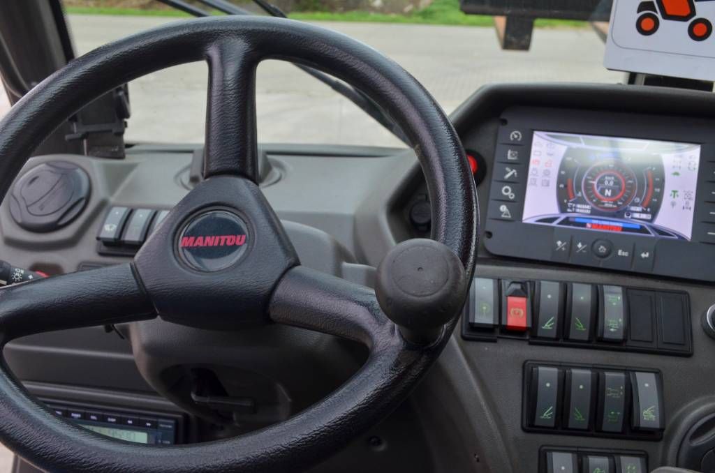 Manitou MRT 2150 Plus Privilege